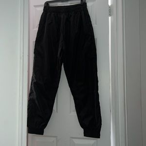 Prettylittlething Shell Joggers Sz10